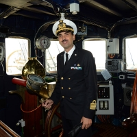 Foto Nicoloro G. 15/10/2018 Ravenna E\' ormeggiata nel porto di Ravenna la Nave Scuola \' A. Vespucci \' che ha da poco concluso la Campagna d\' istruzione 2018 che l\' ha portata, per la prima volta in 87 anni di vita, all\' attraversamento del Circolo Polare Artico. nella foto il comandante della nave Capitano di Vascello Stefano Costantino.
