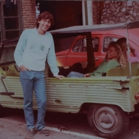 Foto Nicoloro G. 04/03/2017 Ravenna La Citroen Mehari di Giancarlo Siani, il giornalista assassinato dalla camorra, giunge a Ravenna, ultima tappa del suo ' Viaggio legale ' in Emilia Romagna. L' auto e' il simbolo di questa iniziativa che gode del patrocinio del Parlamento Europeo e attraverso diverse iniziative parla di legalita' e di contrasto alle infiltrazioni mafiose. nella foto una delle foto esposte nella mostra allestita in piazza del Popolo che ritrae il giornalista assassinato.