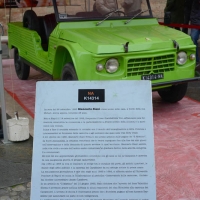 Foto Nicoloro G. 04/03/2017 Ravenna La Citroen Mehari di Giancarlo Siani, il giornalista assassinato dalla camorra, giunge a Ravenna, ultima tappa del suo \' Viaggio legale \' in Emilia Romagna. L\' auto e\' il simbolo di questa iniziativa che gode del patrocinio del Parlamento Europeo e attraverso diverse iniziative parla di legalita\' e di contrasto alle infiltrazioni mafiose. nella foto la Mehari esposta in piazza del Popolo.