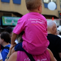 Foto Nicoloro G. 25/06/2016 Milano Manifestazione del Gay Pride con corteo e interventi dal palco. nella foto immagini lungo il corteo.