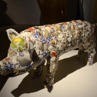 Foto Nicoloro G. 10/11/2017 Ravenna In corso al MAR ( Museo d' Arte di Ravenna ) la quinta edizione della Rassegna Biennale di Mosaico Contemporaneo dal titolo ' Montezuma, Fontana, Mirko. La scultura in mosaico dalle origini ad oggi '. nella foto una delle sculture in esposizione.