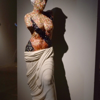 Foto Nicoloro G. 10/11/2017 Ravenna In corso al MAR ( Museo d\' Arte di Ravenna ) la quinta edizione della Rassegna Biennale di Mosaico Contemporaneo dal titolo \' Montezuma, Fontana, Mirko. La scultura in mosaico dalle origini ad oggi \'. nella foto una delle sculture in esposizione.
