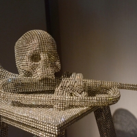 Foto Nicoloro G. 10/11/2017 Ravenna In corso al MAR ( Museo d\' Arte di Ravenna ) la quinta edizione della Rassegna Biennale di Mosaico Contemporaneo dal titolo \' Montezuma, Fontana, Mirko. La scultura in mosaico dalle origini ad oggi \'. nella foto una delle sculture in esposizione.