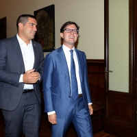 Foto Nicoloro G. 10/09/2017 Ravenna Celebrazione del 696° anniversario della morte del Sommo Poeta con l' intervento del sindaco di Firenze. nella foto il sindaco di Ravenna Michele de Pascale accoglie il sindaco di Firenze Dario Nardella.
