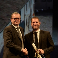 Foto Nicoloro G. 03/12/2017 Ravenna 46° edizione del ' Premio Guidarello ' per il Giornalismo d' Autore. nella foto il giornalista Daniele Piervincenzi che ha ricevuto un riconoscimento speciale in seguito all' aggressione di cui e' stato vittima a Ostia mentre svolgeva il suo lavoro.