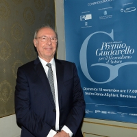 Foto Nicoloro G. 18/11/2018 Ravenna 47esima edizione del ' Premio Guidarello per il Giornalismo d' Autore '. nella foto il giornalista e corrispondente da Parigi Giovanni Serafini premiato nella sezione cultura del Guidarello Nazionale.