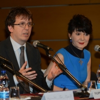 Foto Nicoloro G.   04/05/2016  Milano   Conferenza stampa di presentazione della diciassettesima edizione de ' La Milanesiana '. nella foto l' assessore Filippo Del Corno e Elisabetta Sgarbi.