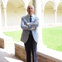 Foto Nicoloro G. 25/07/2017 Ravenna Presentazione del programma dell\' edizione 2017 dell\' evento \' Dante 2021 \', ricorrenza del VII centenario della morte del Sommo Poeta. Questa edizione che si svolgera\' dal 13 al 17 settembre ha per titolo \' il lungo studio e il grande amore \'. nella foto il presidente ABI Antonio Patuelli.