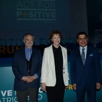 Foto Nicoloro G. 07/04/2016 Coriano (RN) Comunita\' di San Patrignano Terza edizione del \' Positive Economy Forum \'. nella foto da sinistra Jacques Attali, presidente Positive Economy Forum, Letizia Moratti, presidente Fondazione San Patrignano, e Nassir Abdulaziz Al-Nasser, alto rappresentante ONU.