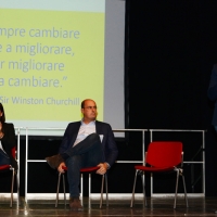 Foto Nicoloro G. 27/11/2018 Ravenna Il PD di Ravenna sceglie Nicola Zingaretti come candidato presidente alle primarie nazionali del PD. nella foto da sinistra la vice presidente della regione Emilia-Romagna Elisabetta Gualmini, il candidato alle primarie del PD Nicola Zingaretti e il sindaco di Ravenna Michele de Pascale.