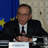 Foto Nicoloro G.   23/02/2015   Milano    Firmato l' accordo sullo scambio d' informazioni tra i ministri di Economia e Finanze di Italia e Svizzera. nella foto il ministro Pier Carlo Padoan.