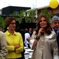 Foto Nicoloro G.   01/05/2015  Milano   Al via l' Expo Milano 2015, l' Esposizione Internazionale che l'Italia ospiterà dal primo Maggio al 31 Ottobre 2015. nella foto le deputate Mariastella Gelmini, a sinistra, e Daniela Santanchè.