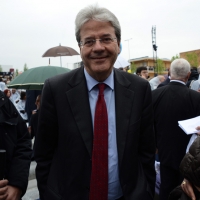 Foto Nicoloro G.   01/05/2015  Milano   Al via l' Expo Milano 2015, l' Esposizione Internazionale che l'Italia ospiterà dal primo Maggio al 31 Ottobre 2015. nella foto il ministro Paolo Gentiloni.