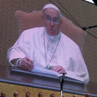 Foto Nicoloro G.   01/05/2015  Milano   Al via l\' Expo Milano 2015, l\' Esposizione Internazionale che l\'Italia ospiterà dal primo Maggio al 31 Ottobre 2015. nella foto l\' intervento in diretta video di Papa Francesco.