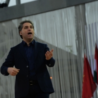 Foto Nicoloro G.   01/05/2015  Milano   Al via l' Expo Milano 2015, l' Esposizione Internazionale che l'Italia ospiterà dal primo Maggio al 31 Ottobre 2015. nella foto Stefano Barzan, direttore del Coro dei Piccoli Cantori di Milano.