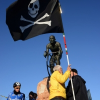 Foto Nicoloro G.  14/02/2014   Cesenatico (FC)   Cerimonia di "svelatura" della statua in bronzo di Marco Pantani a dieci anni dalla morte del campione di ciclismo. nella foto la statua di Marco Pantani.