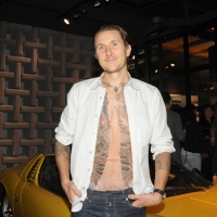 Foto Nicoloro G. 20/09/2011 Milano Inaugurato in corso Venezia, 1 il primo ” flagship store ” della Pirelli, il nuovo spazio dove moda e industria camminano insieme. nella foto Scott Campbell