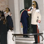 Foto Nicoloro G.   05/09/2020   Ravenna   Apertura delle celebrazioni nazionali per il 700° anniversario della morte del Sommo Poeta alla presenza del Capo dello Stato. nella foto il sindaco di Ravenna Michele de Pascale apre la porta della Tomba di Dante e accompagna dentro il presidente Sergio Mattarella.