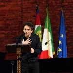 Foto Nicoloro G.   05/09/2020   Ravenna   Apertura delle celebrazioni nazionali per il 700° anniversario della morte del Sommo Poeta alla presenza del Capo dello Stato. nella foto l' attore Elio Germano mentre legge il XXXIII canto del Paradiso.