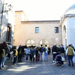 24/10/2021   Ravenna   Nell' ambito delle Celebrazioni dantesche sono arrivati in citta' i cavalieri che hanno portato a termine la mappatura del Cammino di Dante a cavallo, un itinerario che prevede andata e ritorno tra le citta' di Ravenna e Firenze. nella foto i cavalieri di ' Natura a Cavallo ' rendono omaggio alla Tomba di Dante.