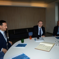 Foto Nicoloro G.  12/06/2015   Ravenna   Assemblea generale della Confindustria di Ravenna, sul tema \" Impresa e Giustizia \", nell\' ambito dei festeggiamenti per i 70 anni dell\' Organizzazione ravennate. nella foto da sinistra il presidente di Confindustria Ravenna Guido Ottolenghi, il presidente di Confindustria Giorgio Squinzi e l\' onorevole Michele Vietti.