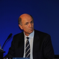 Foto Nicoloro G. 29/06/2012 Ravenna Si e’ svolta l’ annuale assemblea generale di Confindustria Ravenna alla presenza del ministro dello Sviluppo Economico, Corrado Passera, e del presidente di Confindustria, Giorgio Squinzi. nella foto Corrado Passera