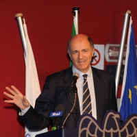 Foto Nicoloro G. 29/06/2012 Ravenna Si e’ svolta l’ annuale assemblea generale di Confindustria Ravenna alla presenza del ministro dello Sviluppo Economico, Corrado Passera, e del presidente di Confindustria, Giorgio Squinzi. nella foto Corrado Passera