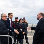 Foto Nicoloro G.   25/04/2023   Porto Corsini ( Ravenna )   E\' attraccata al molo di Porto Corsini la MV Humanity 1 con a bordo 69 miigranti, di cui 39 provenienti dal Sudan, e i rimanenti da diversi paesi dell\' Africa. Tra tutti si contano una sola donna e 20 minori non accompagnati. nella foto da sinistra il prefetto Castrese De Rosa, il sindaco Michele de Pascale e gli assessori Anna Giulia Randi e Igor Taruffi.