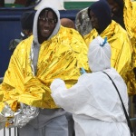 Foto Nicoloro G.   25/04/2023   Porto Corsini ( Ravenna )   E' attraccata al molo di Porto Corsini la MV Humanity 1 con a bordo 69 miigranti, di cui 39 provenienti dal Sudan, e i rimanenti da diversi paesi dell' Africa. Tra tutti si contano una sola donna e 20 minori non accompagnati. nella foto lo sbarco di alcuni migranti.