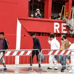 Foto Nicoloro G.     30/10/2023   Ravenna   Sbarcata a Marina di Ravenna la nave Ocean Viking con a bordo 47 migranti di cui 29 tratti in salvo al largo della Libia e 18 soccorsi durante la navigazione verso Ravenna. Tra tutti ci sono 11 minori non accompagnati di cui due saranno destinati a Matera  in una struttura del progetto FAMI. nella foto alcuni migranti appena sbarcati.