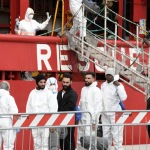 Foto Nicoloro G.     30/10/2023   Ravenna   Sbarcata a Marina di Ravenna la nave Ocean Viking con a bordo 47 migranti di cui 29 tratti in salvo al largo della Libia e 18 soccorsi durante la navigazione verso Ravenna. Tra tutti ci sono 11 minori non accompagnati di cui due saranno destinati a Matera  in una struttura del progetto FAMI. nella foto alcuni migranti appena sbarcati.
