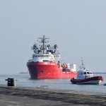 Foto Nicoloro G.   31/12/2022   Porto Corsini ( Ravenna )   La nave Ocean Viking con 113 migranti a bordo ha attraccato alla banchina del Terminal Crociere di Porto Corsini. nella foto la Ocean Viking al suo arrivo.