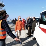 Foto Nicoloro G.   21/03/2024   Porto Corsini - Ravenna   Ha attraccato al terminal di Porto Corsini la nave Ong \' Life Support \' di Emergwncy con a bordo 71 migranti, 70 uomini, dei quali 3 minori, e 1 donna.  In particolare 61 vengono dal Bangladesh, 9 dall\' Eritrea e 1 dall\' Egitto. nella foto un momento dello sbarco dei migranti.