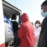 21/03/2024   Porto Corsini - Ravenna   Ha attraccato al terminal di Porto Corsini la nave Ong ' Life Support ' di Emergwncy con a bordo 71 migranti, 70 uomini, dei quali 3 minori, e 1 donna.  In particolare 61 vengono dal Bangladesh, 9 dall' Eritrea e 1 dall' Egitto. nella foto i migranti vengono accompagnati a bordo di pulmini della CRI in una struttura per l' identificazione e i piu' accurati controlli sanitari.