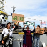 Foto Nicoloro G.   13/05/2025   Ravenna   E' approdata nel porto di Ravenna la nave ong tedesca Humanity 1 con a bordo 125 migranti. Tra tutti anche 4 donne e circa 50 minori non accompagnati. La maggior parte provenienti dall' Eritrea e dall' Etiopia, ma anche dal Sudan, dall' Efitto e dal Pakistan. Nei racconti dei migranti le testimonianze delle tante difficolta' per sfuggire alle guerre prima e alle torture dei libici dopo. Alcuni hanno raccontato di essere stati rapiti e venduti come schiavi. nella foto alcune volontarie danno il benvenuto ai migranti.
