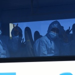 22/04/2025   Ravenna   Ha attraccato al porto di Ravenna la nave ong Life Support di Emergency con a bordo 82 migranti tra cui 11 donne,  una donna incinta al sesto mese, 2 donne minori non accompagnate, 23  uomini minori non accompagnati, 1 bambino e una bambina  accompagnati. Tutti partiti dalla Libia provengono dal Sudan, dall' Eritrea, dall' Etiopia, dal Ghana, dal Togo e dalla Nigeria. nella foto in partenza per un centro dove effettuare l' identificazione e un accurato esame medico.