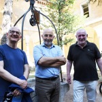 Foto Nicoloro G.   16/06/2022   Ravenna   Il 16 giugno e\' il \' Bloomsday \' giornata internazionale che celebra l\' Ulisse di James Joyce a cento anni dalla pubblicazione.Nello specifico il 16 giugno e\' la giornata in cui si svolgono i fatti narrati nel capolavoro di J. Joyce. nella foto i relatori dell\' evento da sinistra lo scrittore Andrea Pagani, il saggista Antonio Castronuovo e il matematico e scienziato Paolo Albani.