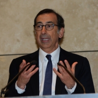 Foto Nicoloro G.  26/03/2014  Bologna   A 400 giorni dall' Expo 2015 si è svolto un incontro che, partendo dal tema " Nutrire il pianeta ", si pone l' obiettivo di portare l' attenzione dall' Esposizione direttamente ai campi e agli stabilimenti produttivi della regione Emilia-Romagna. nella foto il commissario unico per ExpÃ² Giuseppe Sala durante il suo intervento.