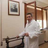 Foto Nicoloro G. 13/06/2012 Rovigo Il CRA, Centro di Ricerche in Agricoltura, e’ l’ unico in Italia ad essere autorizzato alla coltivazione dei cannabinoidi, sia quelli che hanno effetti psicotropi che quelli non psicoattivi, per fini di ricerca e ad uso terapeutico. In italia si stima che migliaia di pazienti, contro il centinaio rilevato ufficialmente, fanno uso di cannabis terapeutica ricorrendo all’ auto-coltivazione o al mercato nero. nella foto Gianpaolo Grassi