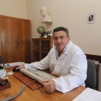 Foto Nicoloro G. 13/06/2012 Rovigo Il CRA, Centro di Ricerche in Agricoltura, e’ l’ unico in Italia ad essere autorizzato alla coltivazione dei cannabinoidi, sia quelli che hanno effetti psicotropi che quelli non psicoattivi, per fini di ricerca e ad uso terapeutico. In italia si stima che migliaia di pazienti, contro il centinaio rilevato ufficialmente, fanno uso di cannabis terapeutica ricorrendo all’ auto-coltivazione o al mercato nero. nella foto Gianpaolo Grassi