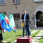 Foto Nicoloro G.   01/05/2020   Ravenna   Celebrazione del Primo Maggio. Con il messaggio ' Il lavoro in sicurezza per costruire il futuro ' si e' svolta la celebrazione della Festa dei lavoratori in una piazza praticamente deserta come voluto dalle disposizioni vigenti. nella foto il sindaco di Ravenna Michele de Pascale.