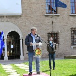 Foto Nicoloro G.   01/05/2020   Ravenna   Celebrazione del Primo Maggio. Con il messaggio ' Il lavoro in sicurezza per costruire il futuro ' si e' svolta la celebrazione della Festa dei lavoratori in una piazza praticamente deserta come voluto dalle disposizioni vigenti. nella foto il segretario CISL Ravenna Roberto Baroncelli.