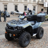 Foto Nicoloro G. 03/11/2012 Milano Nell’ ambito delle celebrazioni delle Forze Armate, che si concluderanno domani 4 novembre, in mattinata la Banda musicale dei Carabinieri si è esibita davanti al palazzo Reale tra gli applausi dei numerosi cittadini e turisti presenti. Inoltre la piazzetta è diventata palcoscenico per mostrare numerosi mezzi militari del passato e attuali. nella foto Mezzo della Guardia di Finanza