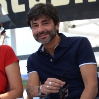 Foto Nicoloro G.  15/08/2014  Cervia ( Ravenna )  22° edizione di " Cervia, la spiaggia ama il libro ". nella foto il giornalista Stefano Tura che presenta il suo libro " Tu sei il prossimo ".
