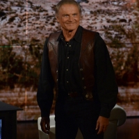 Foto Nicoloro G.  26/01/2014  Milano   Trasmissione televisiva su Rai 3 " Che tempo che fa ". nella foto Fabio Fazio accoglie in studio Terence Hill.