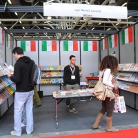 Foto Nicoloro G. 28/03/2011 Bologna Si e' aperta negli spazi della Fiera di Bologna la quarantottesima edizione della " Children Book Fair " la piu' importante fiera internazionale dell' editoria per l' infanzia con la presenza di autori, editori e illustratori di tutto il mondo. nella foto Uno dei tanti stand