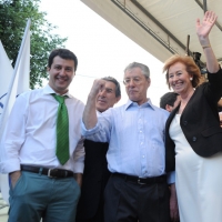 Foto Nicoloro G. 13/05/2011 Milano Chiusura della campagna elettorale della Lega Nord. nella foto Matteo Salvini – Umberto Bossi – Letizia Moratti