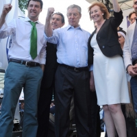 Foto Nicoloro G. 13/05/2011 Milano Chiusura della campagna elettorale della Lega Nord. nella foto Matteo Salvini – Umberto Bossi – Letizia Moratti