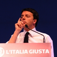 Foto Nicoloro G. 01/02/2013 Firenze Evento di grande importanza, forse unico, che vede insieme in questa campagna elettorale il sindaco di Firenze e il segretario generale del PD. nella foto Matteo Renzi     