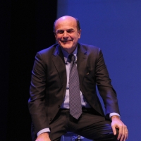 Foto Nicoloro G. 01/02/2013 Firenze Evento di grande importanza, forse unico, che vede insieme in questa campagna elettorale il sindaco di Firenze e il segretario generale del PD. nella foto Pierluigi Bersani   